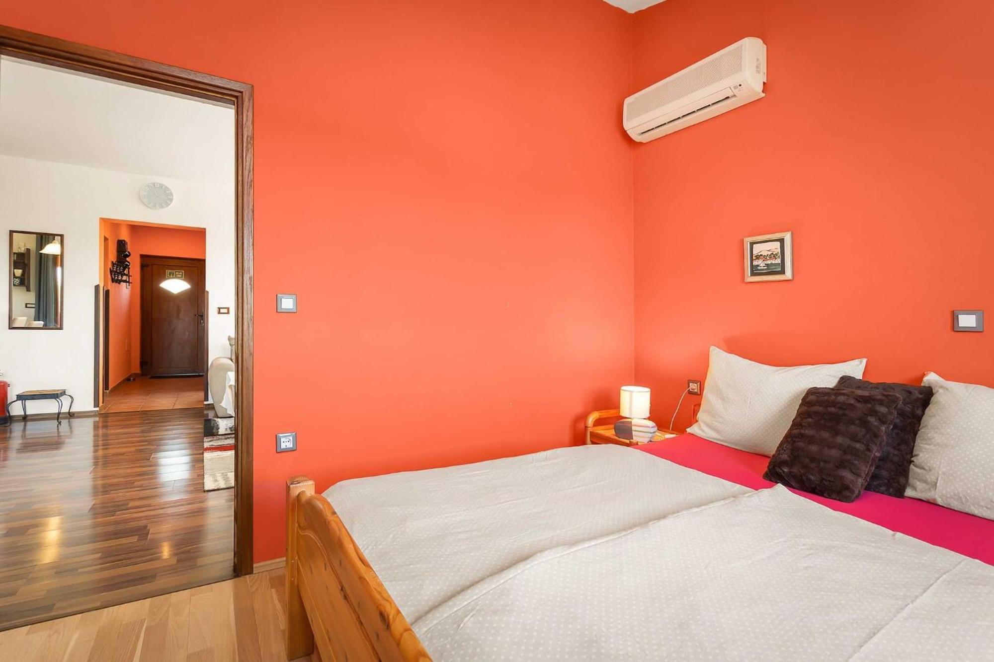 Holiday Home Pina พูลา ภายนอก รูปภาพ