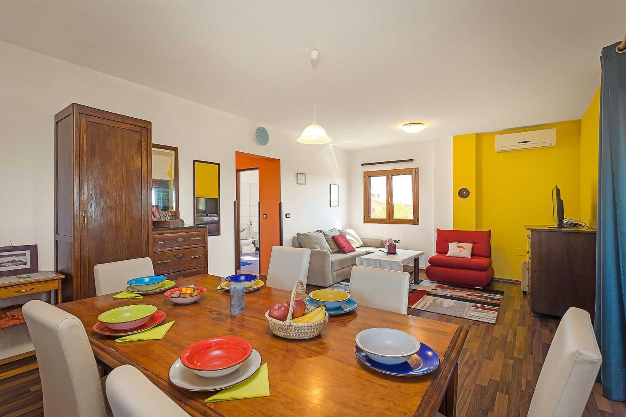 Holiday Home Pina พูลา ภายนอก รูปภาพ